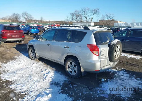 2008 Toyota Rav4 z USA, uszkodzony, nr VIN JTMBD33V485206992